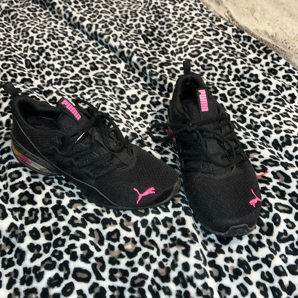 PUMA Women's Riaze Prowl Running Shoes